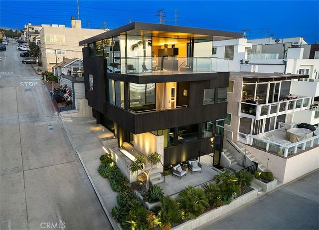 4320 The Strand, Manhattan Beach, CA 90266