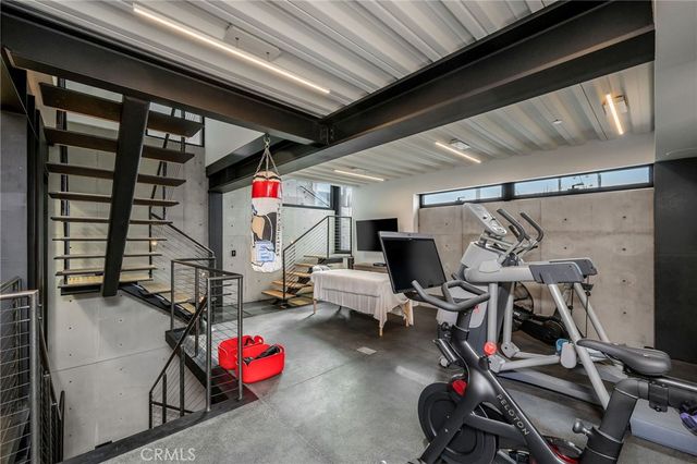 4320 The Strand, Manhattan Beach, CA 90266