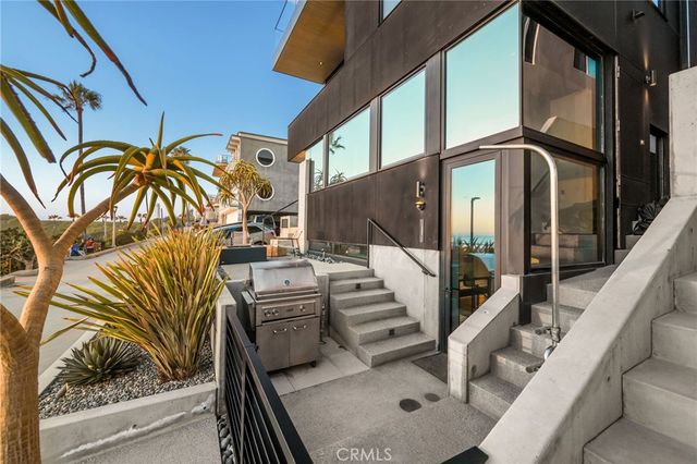 4320 The Strand, Manhattan Beach, CA 90266