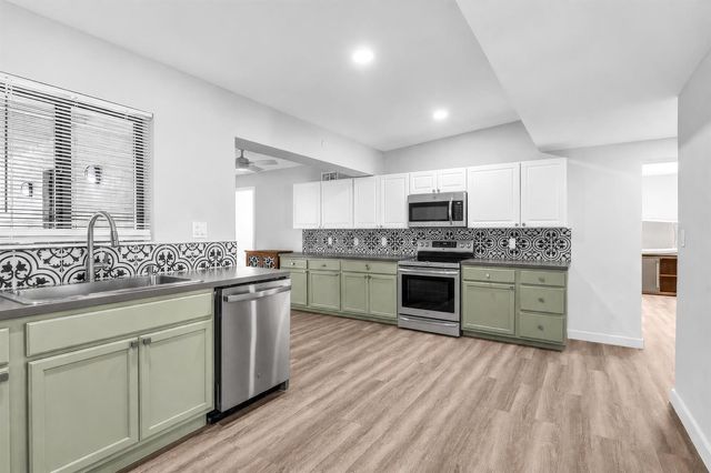 9920 SW 49th Street, Miami, FL 33165