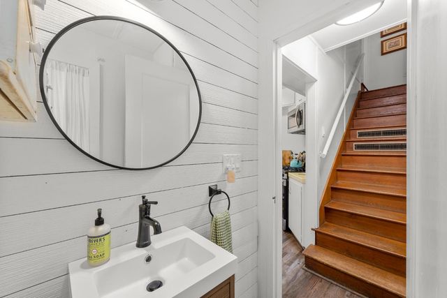 101 Lincoln Way, Auburn, CA 95603