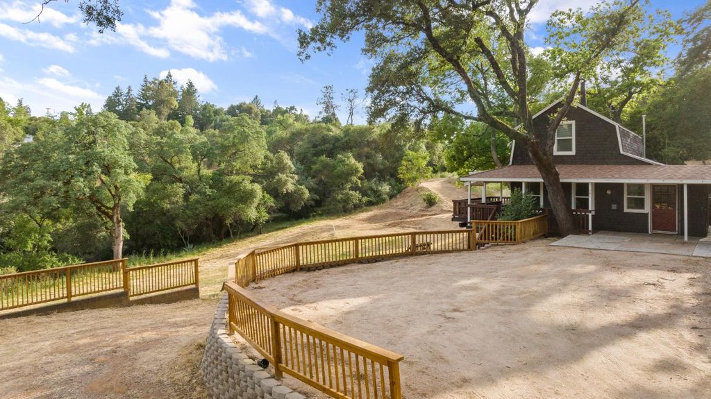 101 Lincoln Way, Auburn, CA 95603