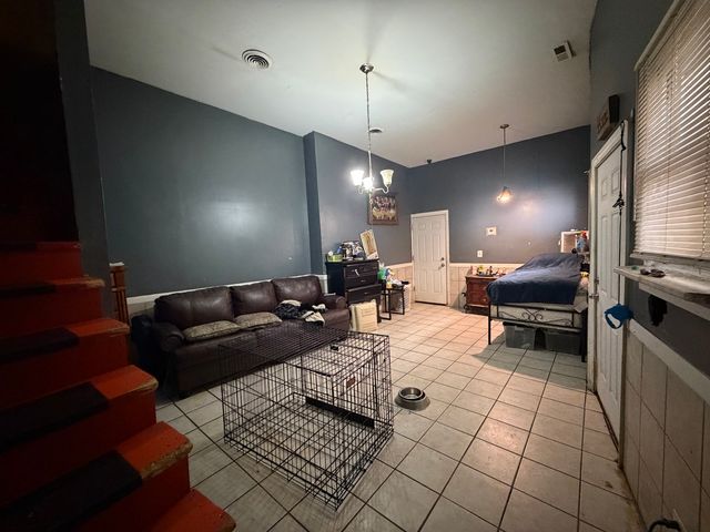 2323 W 18th Street, Chicago, IL 60608