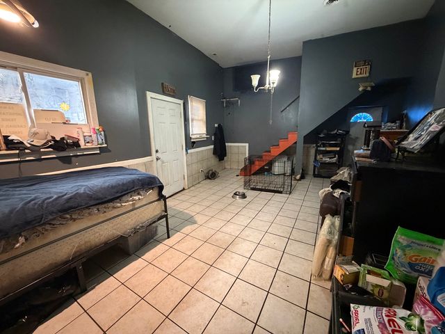 2323 W 18th Street, Chicago, IL 60608