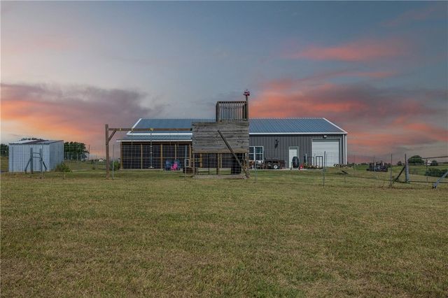 4330 Post Oak Point Road, New Ulm, TX 78950