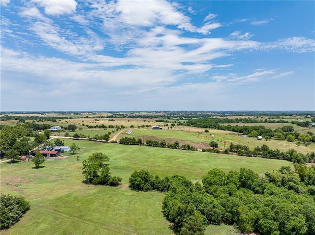 4330 Post Oak Point Road, New Ulm, TX 78950