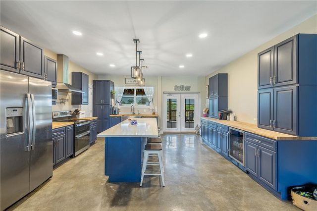 4330 Post Oak Point Road, New Ulm, TX 78950