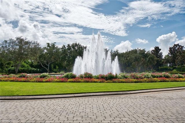 1717 Marsh RUN, Naples, FL 34109