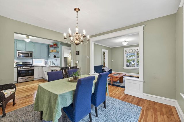 2046 James Avenue N, Minneapolis, MN 55411