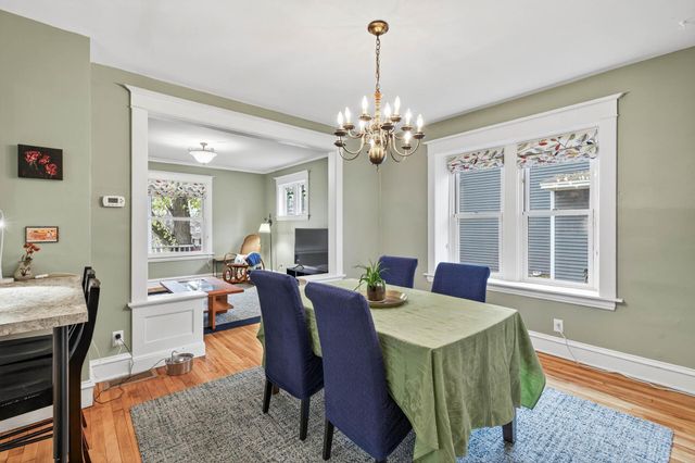 2046 James Avenue N, Minneapolis, MN 55411