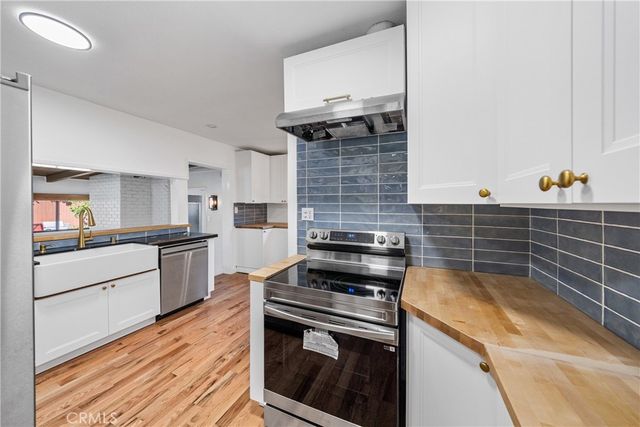 4425 Walnut Avenue, Long Beach, CA 90807