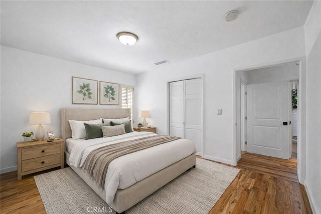 4425 Walnut Avenue, Long Beach, CA 90807