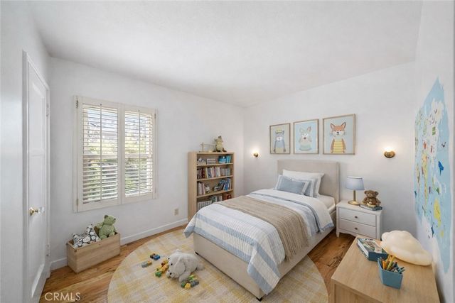 4425 Walnut Avenue, Long Beach, CA 90807