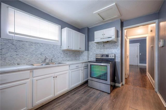 3034 E 32nd Street, Kansas City, MO 64128