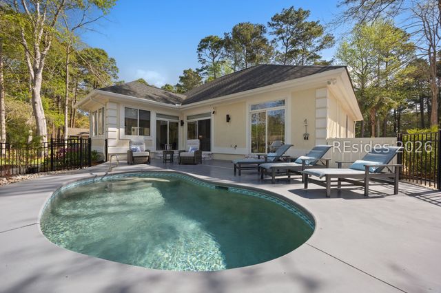 28 Fairway Dr, Bluffton, SC 29910