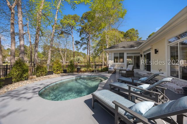 28 Fairway Dr, Bluffton, SC 29910