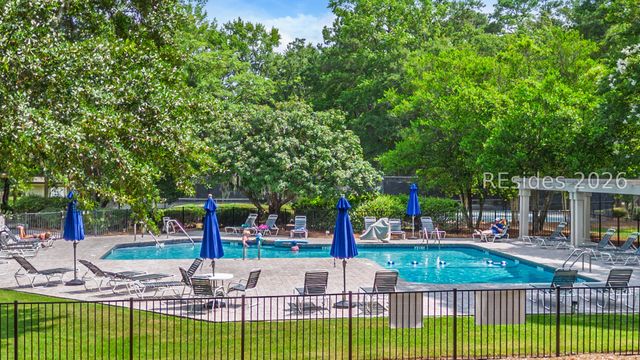 28 Fairway Dr, Bluffton, SC 29910