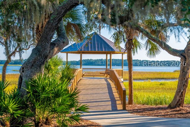 28 Fairway Dr, Bluffton, SC 29910