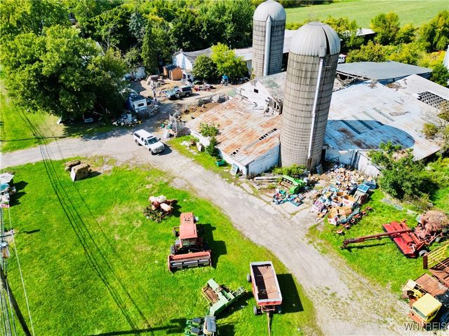 8900 Lockport Road, Niagara, NY 14304