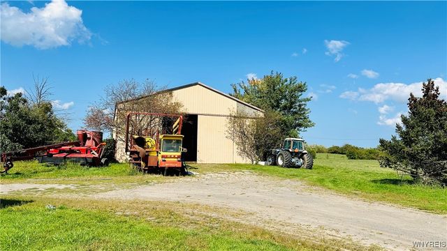 8900 Lockport Road, Niagara, NY 14304