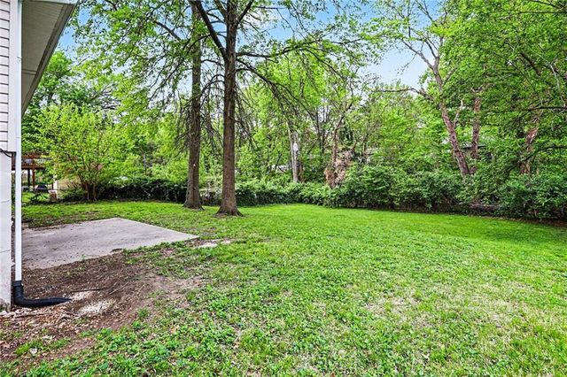 5324 Hunter Street, Raytown, MO 64133