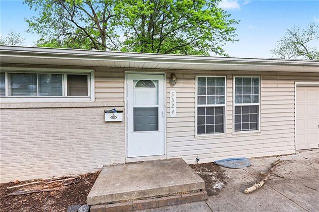 5324 Hunter Street, Raytown, MO 64133