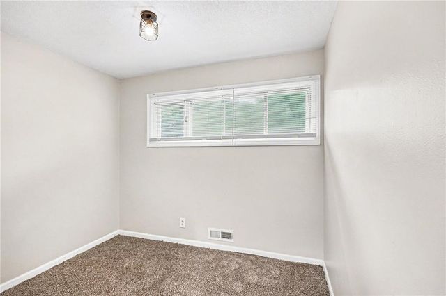 5324 Hunter Street, Raytown, MO 64133