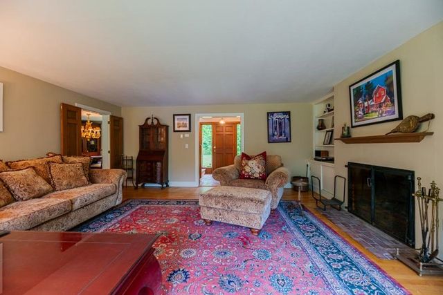 55 Uphill Road, Landgrove, VT 05148