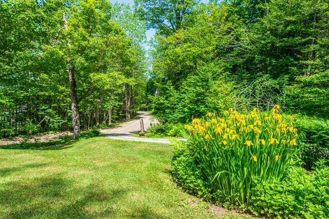 55 Uphill Road, Landgrove, VT 05148