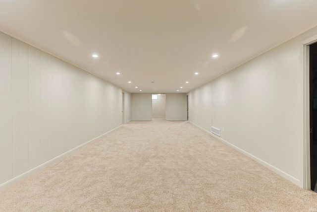 50787 Heather Hill Lane, Granger, IN 46530