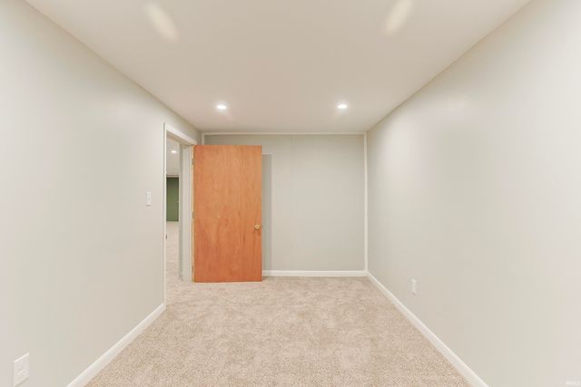 50787 Heather Hill Lane, Granger, IN 46530