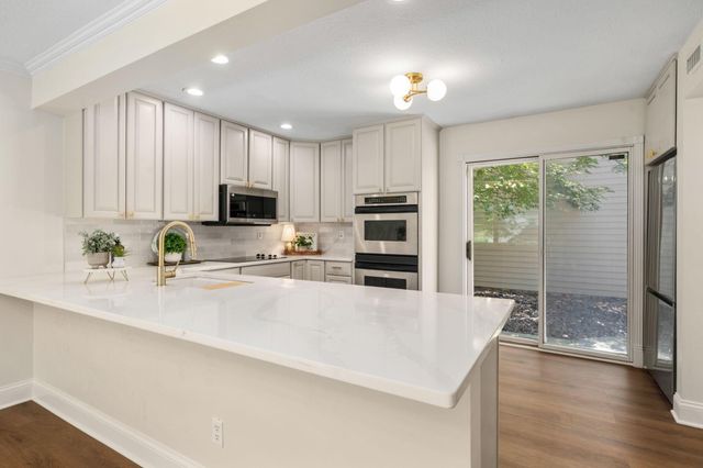 5774 Strathmore Lane, 31, Dublin, OH 43017