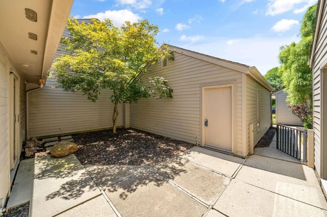 5774 Strathmore Lane, 31, Dublin, OH 43017