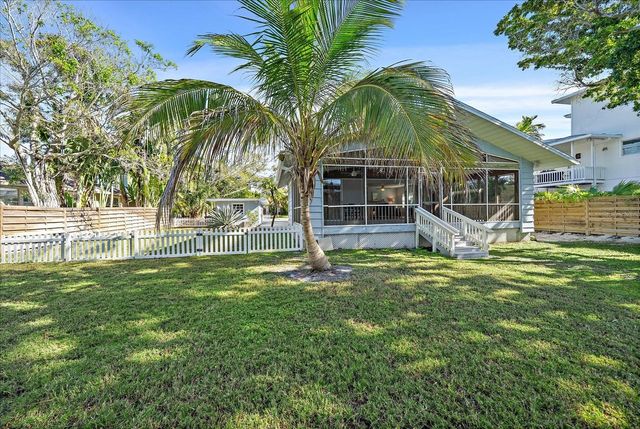 6841 LONGBOAT DRIVE S, Longboat Key, FL 34228