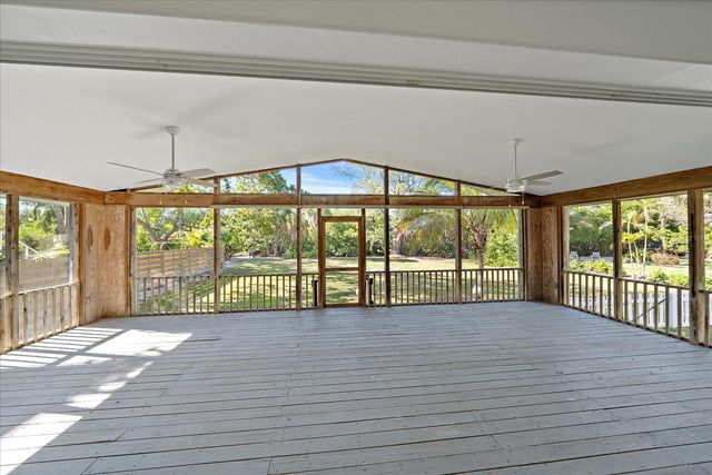 6841 LONGBOAT DRIVE S, Longboat Key, FL 34228