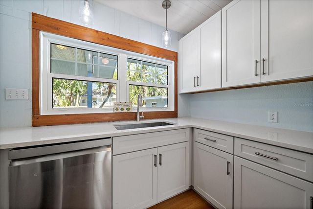 6841 LONGBOAT DRIVE S, Longboat Key, FL 34228