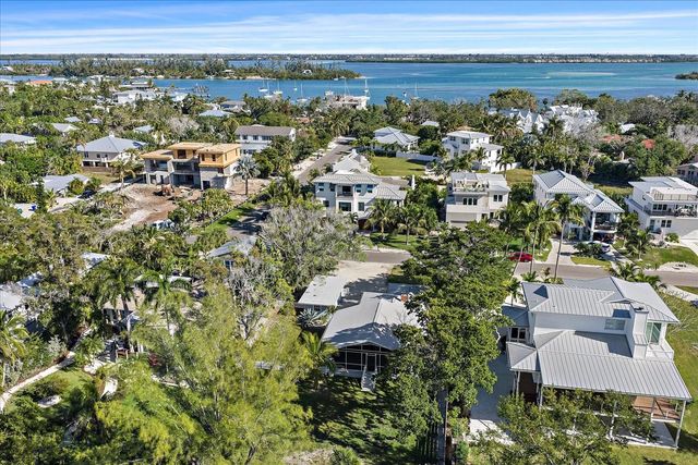 6841 LONGBOAT DRIVE S, Longboat Key, FL 34228