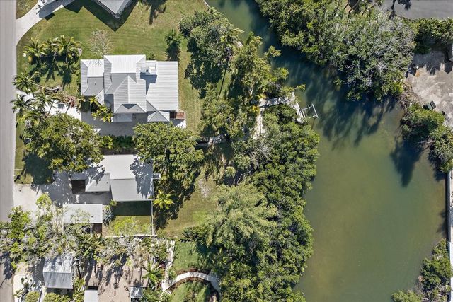 6841 LONGBOAT DRIVE S, Longboat Key, FL 34228
