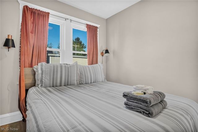 6011 Ellen Avenue, Cleveland, OH 44102