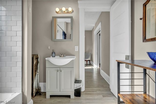 6011 Ellen Avenue, Cleveland, OH 44102