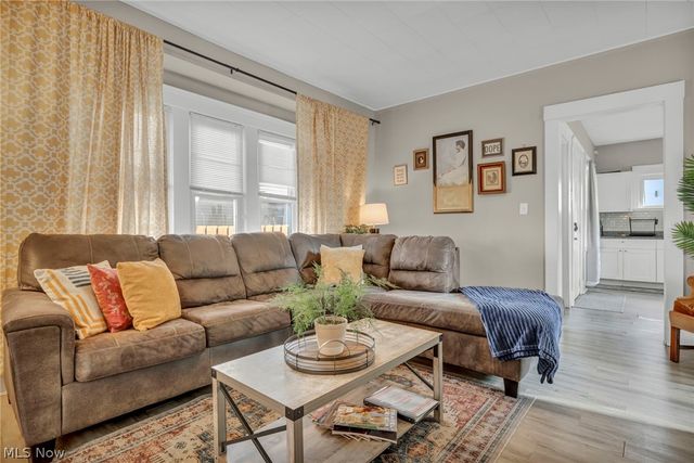 6011 Ellen Avenue, Cleveland, OH 44102