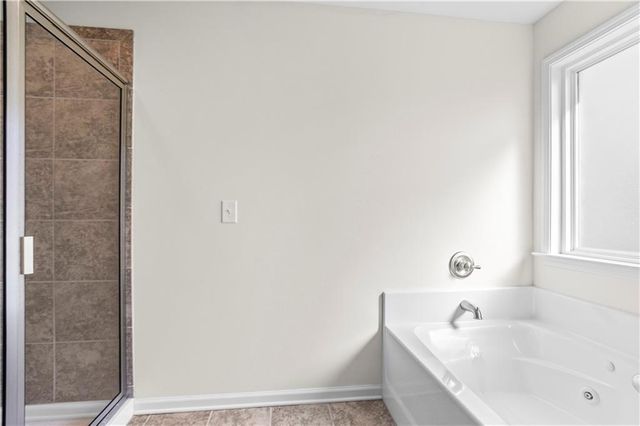726 Retreat Woods Way, Dacula, GA 30019