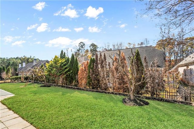 726 Retreat Woods Way, Dacula, GA 30019