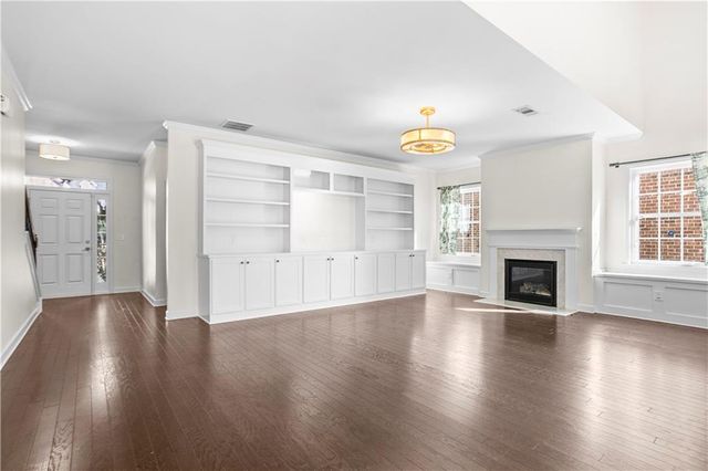 726 Retreat Woods Way, Dacula, GA 30019