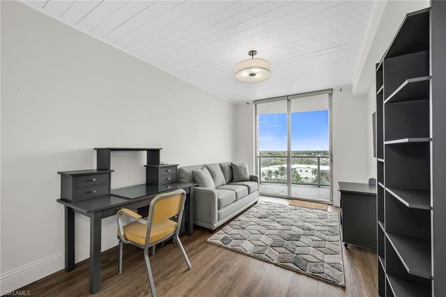 3000 Oasis Grand BLVD 1004, Fort Myers, FL 33916