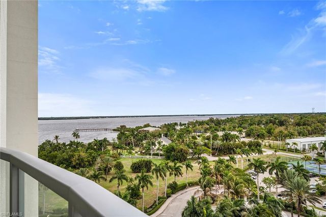 3000 Oasis Grand BLVD 1004, Fort Myers, FL 33916