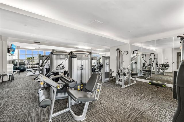 3000 Oasis Grand BLVD 1004, Fort Myers, FL 33916