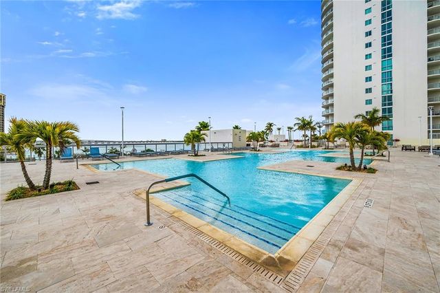 3000 Oasis Grand BLVD 1004, Fort Myers, FL 33916