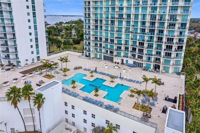 3000 Oasis Grand BLVD 1004, Fort Myers, FL 33916