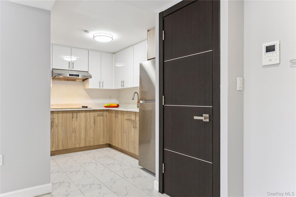 35-20 146th Street 3B, Flushing, NY 11354 — photo 5